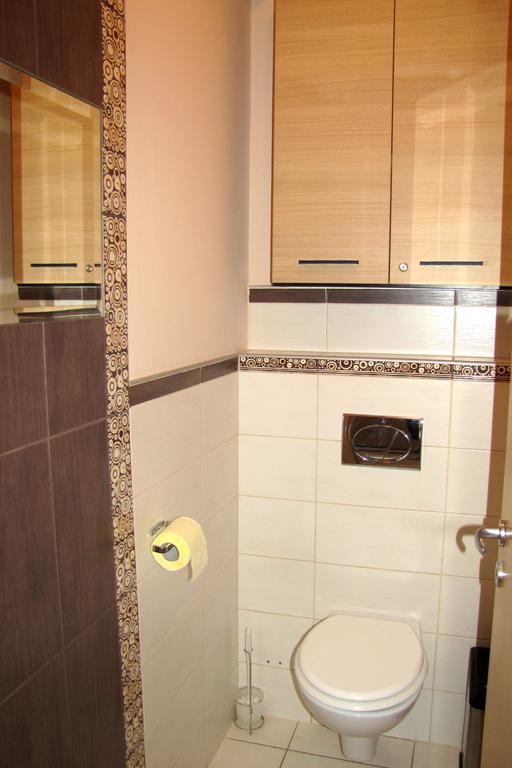 Dunalux Apartman Győr Habitación foto